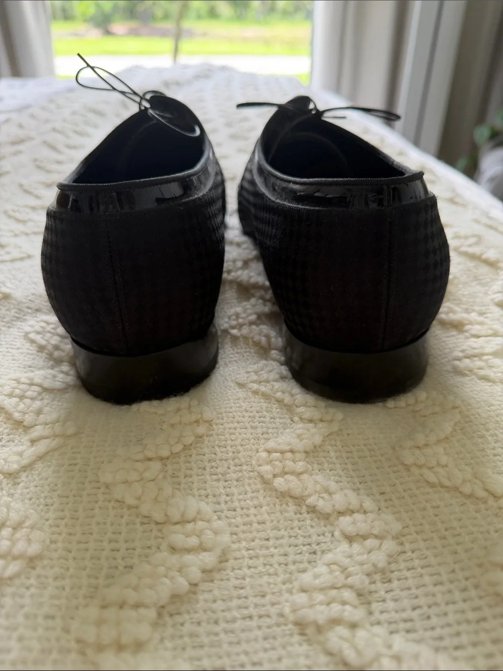 Louis Vuitton sleek louis